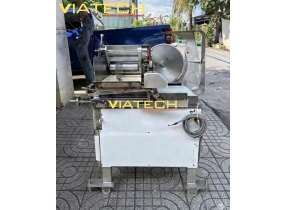 Máy cắt thịt Watanabe WMB-P331NX