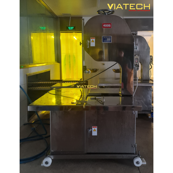 Máy cưa Akiyama 400s